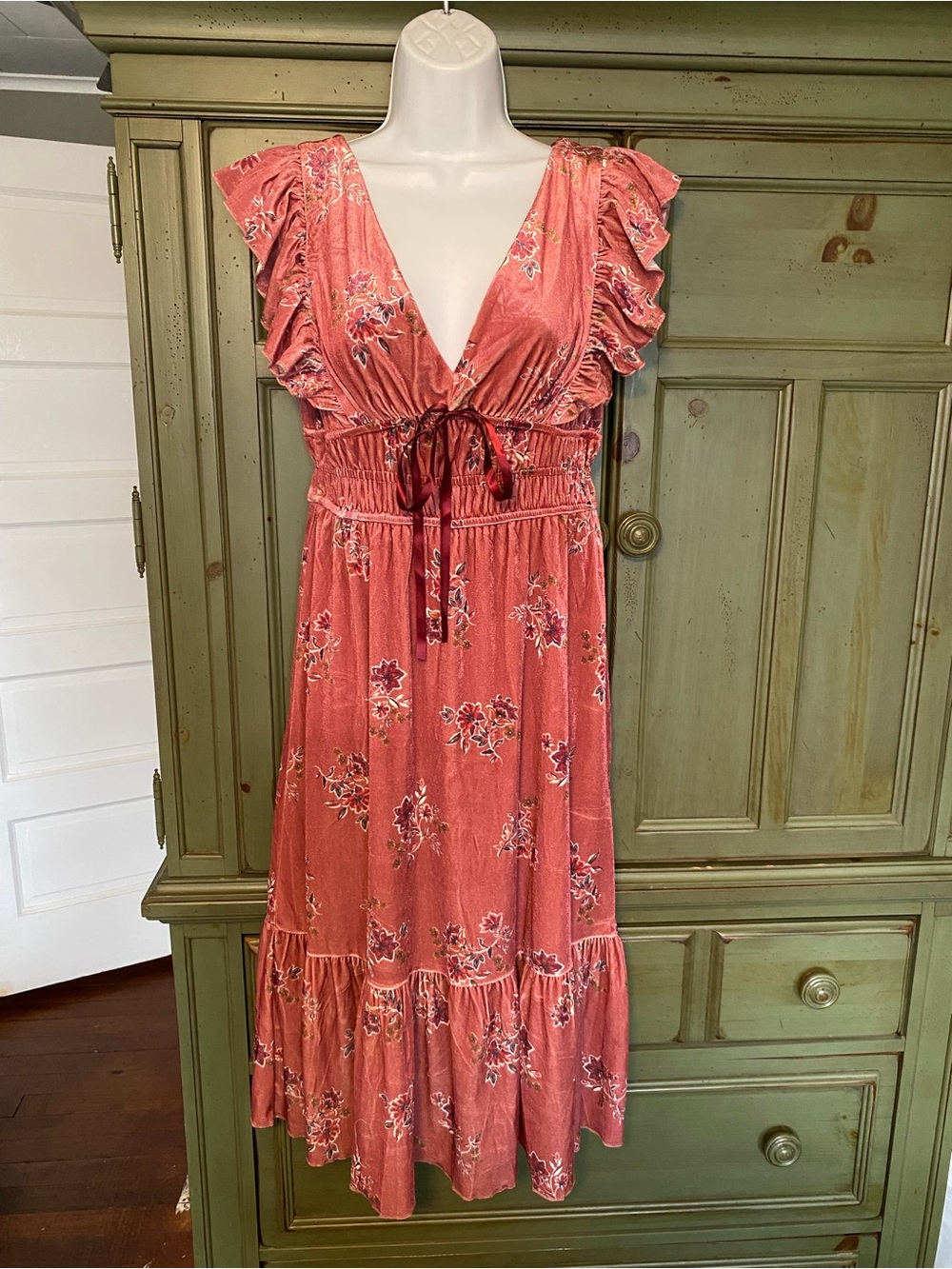 NWT Francesca's Collections Floral Ruffle Maxi Dress